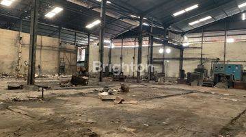 Gambar 4 Gudang  Kawasan Industri Pulogadung Jakarta Timur