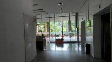 Gambar 1 Gedung di TB Simatupang