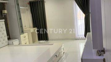 Gambar 4 Ruko 3.5 Lantai Semi Furnished Di Ruko Pelangi Nego Sampai Jadi