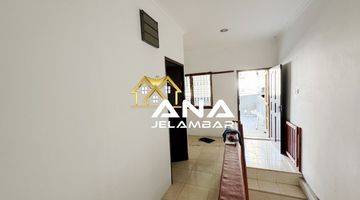 Gambar 5 ANA RUKO UK 4X14M DI JELAMBAR