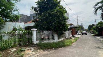 Gambar 2 Rumah Tua Hit. Tanah Taman Alfa Indah