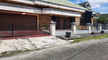 Gambar 1 Rumah Tàsbih Satu blok Double