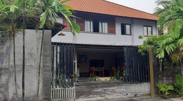 Gambar 1 Rumah dan Tempat Usaha Studio Musik/Cafe di Jl Mahendradata, Dps