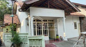 Gambar 1 Rumah di Kimar, Semarang Timur (Nc 0923)