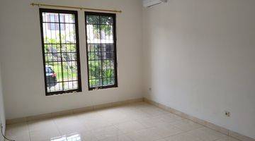 Gambar 4 DISEWAKAN MURAH SEMIFURNISHED DI VERMONT, BSD