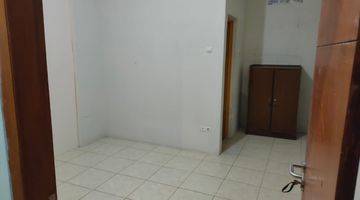 Gambar 4 Dijual Cepat BU Rumah Kost jl. Mengger, Bandung