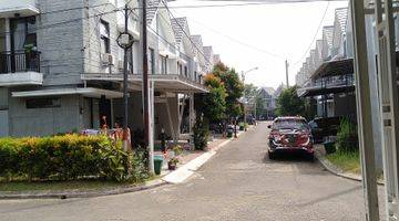 Gambar 1 DiKontrakan Rumah Hook Full Purnish River Garden Galuhmas Karawang Barat 