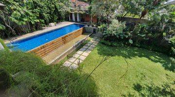 Gambar 4 Dijual Rumah Modern Tropical di Pejaten Jakarta Selatan