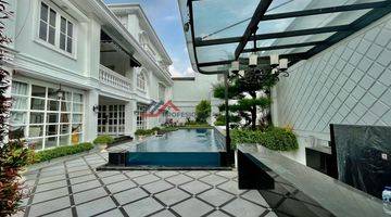 Gambar 4 Rumah desaign klasik modern fully furnished area premiun pejaten barat