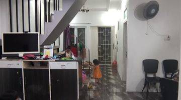 Gambar 1 Dijual Rumah Bagus 2Lantai 4KT di Citra Garden 5