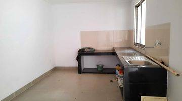 Gambar 2 Dijual 2unit Rumah Golf Island