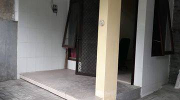 Gambar 4 Minimalist house with friendly local environment Taman Baruna Jimbaran Badung Bali