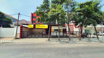 Gambar 1 Rumah di Raya Dharmahusada, Strategis, Cocok untuk Kantor/Resto/Cafe/Klinik dsb, Nol Jalan