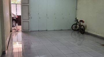 Gambar 4 Rumah / tempat kerja/gudang Taman Holis Indah 1