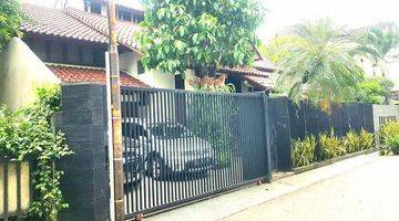 Gambar 1 Di Jual Rumah Kelapa Sawit Gaya Country, di Jaktim