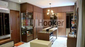 Gambar 4 RUMAH FULL FURNISHED DI JANUR ELOK SPORT MALL AREA KELAPA GADING