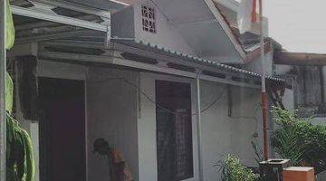 Gambar 2 rumah di komplek unilever karang mulya Karang tengah