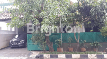 Gambar 1 RUMAH 2.5 LANTAI SIAP HUNI DI INTERCON KEBON JERUK