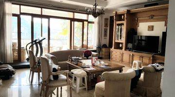 Gambar 5 Rumah Lux Semi Furnished di jalan Sirnamanah, Bandung