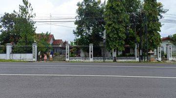 Gambar 5 Rumah besar Pinggir Jln Raya Utama Bulak, Nambangan, Wonogiri