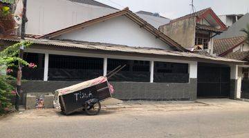 Gambar 2 Rumah Di Pinggir jalan raya Jatibening(nk)