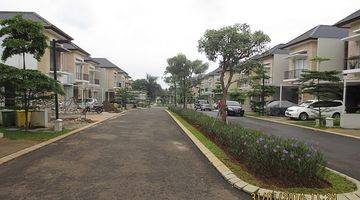 Gambar 2 Rumah Townhouse Minimalis Semifurnish