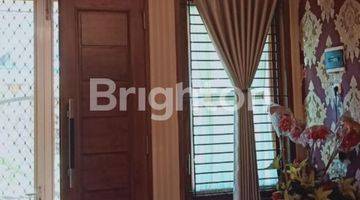 Gambar 5 rumah elegant terawat dekat bundaran Waru