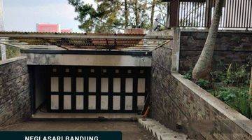 Gambar 3 Rumah Neglasari Ciumbuluit Bandung