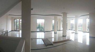 Gambar 1 Rumah 2 Lantai Bagus Unfurnished SHM di Jl.terusan Mars Utara Iii, Bandung