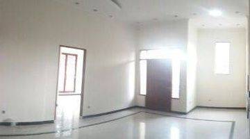 Gambar 5 Rumah 2 Lantai Bagus Unfurnished SHM di Jl.terusan Mars Utara Iii, Bandung