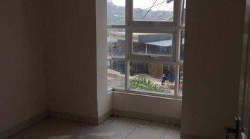 Gambar 5 Rumah 2 Lantai Bagus Unfurnished SHM di Jatihandap, Bandung