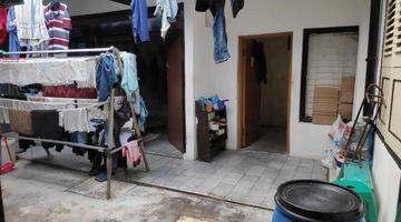 Gambar 3 Rumah Lama di Jl. Kemuning Raya, Brumbungan, Semaarang Tengah