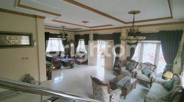 Gambar 4 RUMAH MEWAH PLUS FURNISHED DI PUSAT KOTA