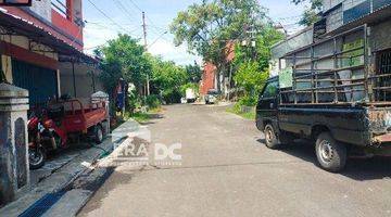 Gambar 4 Rumah Dengan Tempat Usaha Dekat Sma N 7 Bukit Manyaran Permai