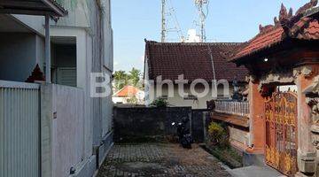 Gambar 5 RUMAH 1 LANTAI LINGKUNGAN LINGKUNGAN PERUMAHAN DEKAT GATSU BARAT