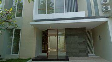 Gambar 1 RUMAH NORTHWEST PARK LAKE VIEW