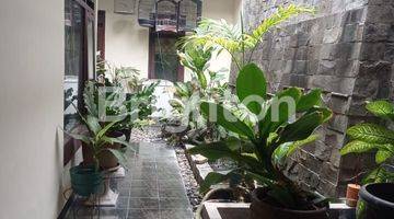 Gambar 2 RUMAH ISTIMEWA DI KUTISARI SELATAN SURABAYA