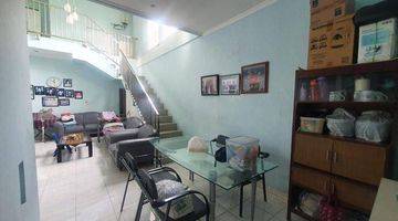 Gambar 4 Dijual Rumah + Kost 2 Lantai Strategis di Sebelah CSB Mall & Transmart