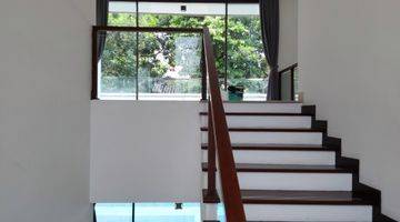 Gambar 1 TOWN HOUSE MEWAH & BESAR  KEMANG HARGA TERBAIK (FF)