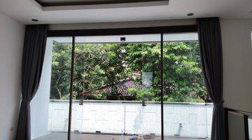 Gambar 4 TOWN HOUSE MEWAH & BESAR  KEMANG HARGA TERBAIK (FF)