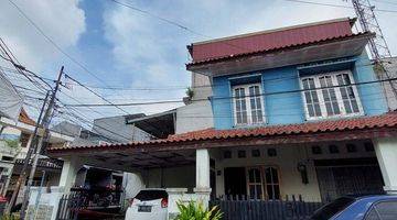 Gambar 1 Rumah kosan di tebet