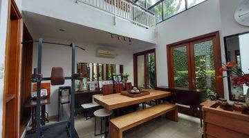 Gambar 1 Rumah cantik Pondok Indah