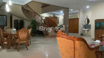 Gambar 2 RUMAH KEDOYA KEBON JERUK JAKARTA BARAT MEWAH 2 LANTAI SEMI FURNISHED