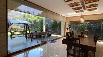 Gambar 4 Rumah Luxury Modern 3 Lantai Dijual di Setraduta Arsitek By Suwito