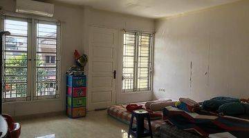 Gambar 2 Rumah Second Semi Furnished Minimalis Duri Kepa