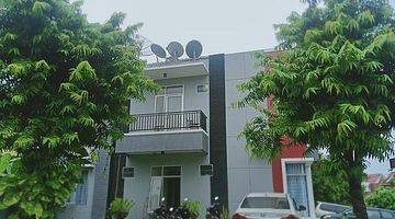 Gambar 3 Disewakan Mess Karyawan 2 LT, Hoek di Lippo Cikarang. Kost Exclusive 13 Kamar Full Furnished.