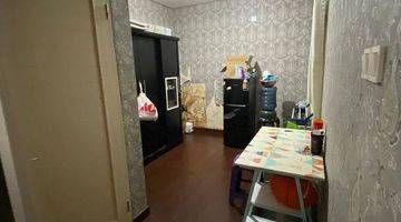 Gambar 4 Rumah Long Beach Uk 6x13,5 Furnish N Renovasi Bagus,4 Lantai,depan Taman