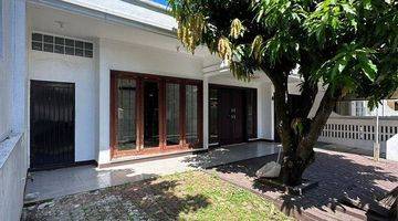 Gambar 4 DIJUAL RUMAH PONDOK INDAH ~ LT/LB 211/180 ~ JALAN LEBAR ~ LOKASI STRATEGIS