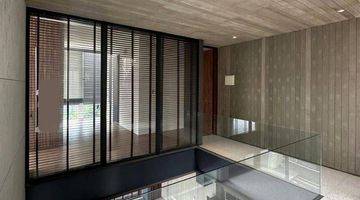 Gambar 4 Dijual Luxurious Modern Townhouse Kemang