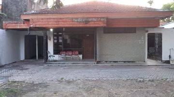 Gambar 1 RUMAH  MADIUN